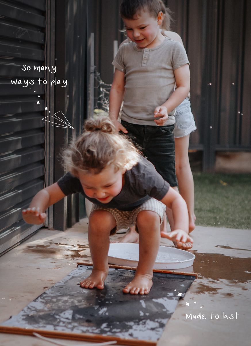 CleanCanvas™️ - Paint with water. No mess.